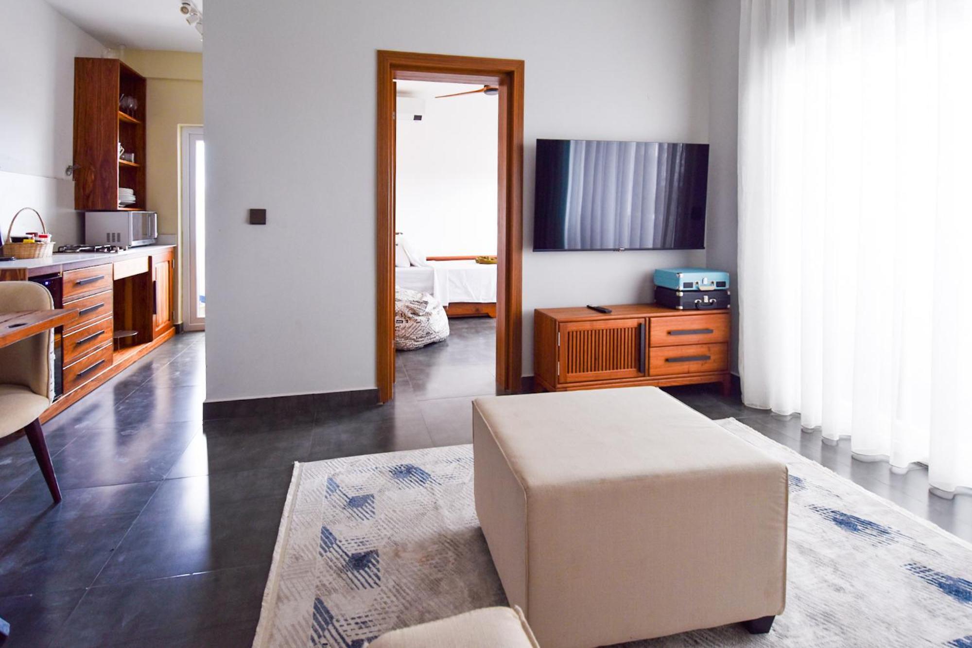 Castle Black, Infinite Ocean Sunsets At The Skyloft In Fumba Town Appartement *